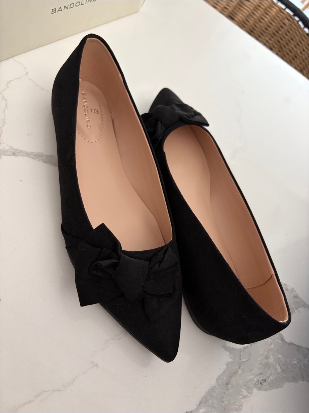 Bandolino Black Pointed Toe Bow-Accent Flats
